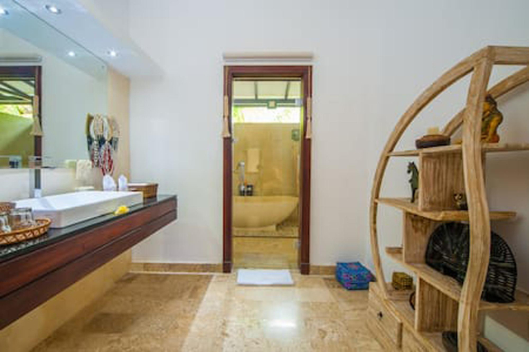 Bathroom 4, Villa Damai Garuda 2 BR Ubud, Gianyar