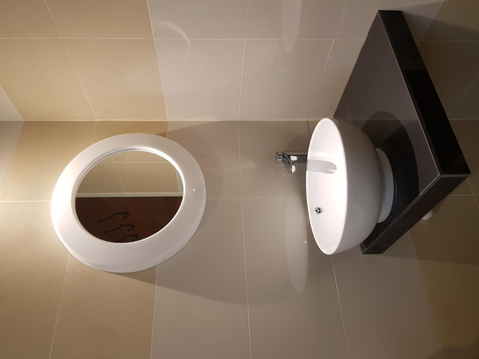 Bathroom 3, Exclusive Apartment at Marc Residence KLCC, Kuala Lumpur