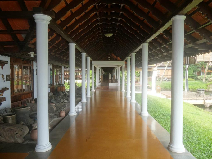 Public Area 4, Kumarakom Lake Resort, Kottayam