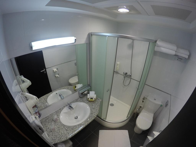 Bathroom, Hotel Sumadija, Belgrade