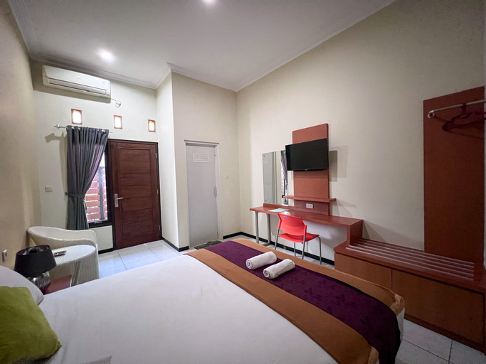 Bedroom 4, Hotel Graha Ekasari, Pati