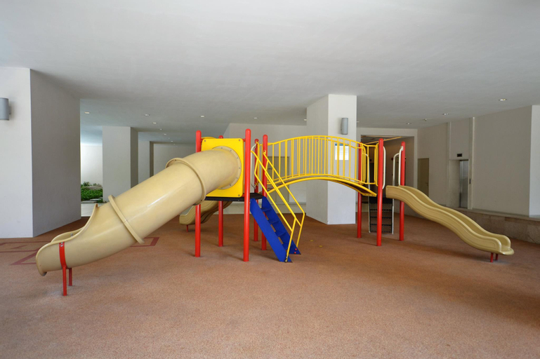 Family & Kids, Luxury Marc Residence condo, 2 min walk to KLCC!, Kuala Lumpur