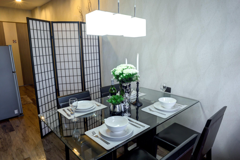 Dining Room 23