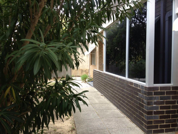 Townshend Rd, Subiaco