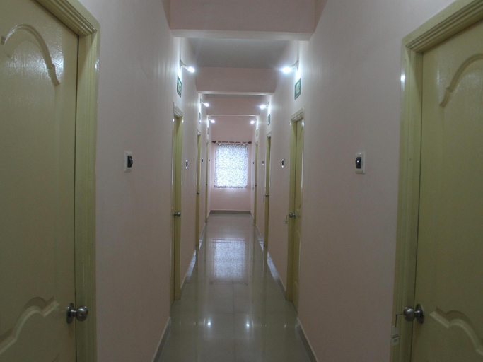 Public Area 3, Royal Green Accommodation, Kancheepuram