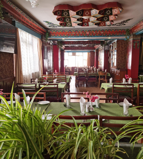 Food & Drinks 5, Hotel Seven Seventeen, Darjiling
