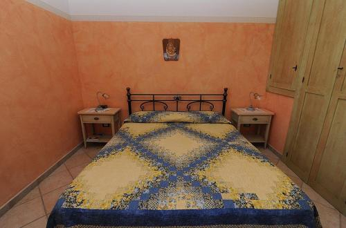 5, Campo Calabro Villa Sleeps 8 Air Con WiFi, Reggio Di Calabria