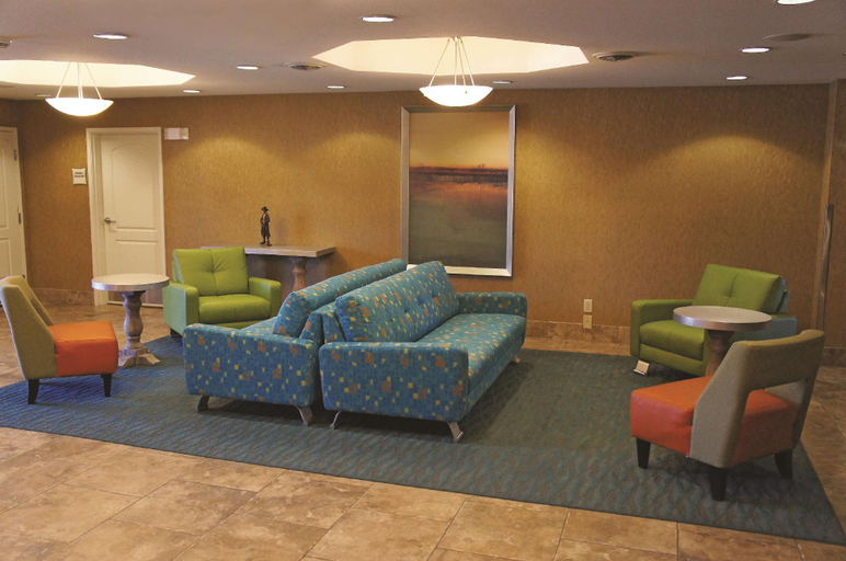 Public Area 2, La Quinta Inn & Suites by Wyndham Dickinson, Stark