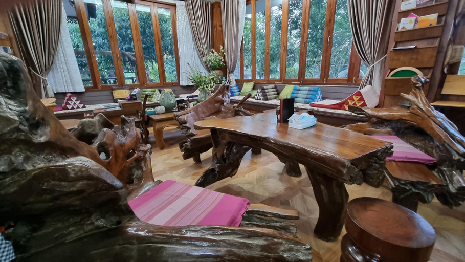 Food & Drinks 3, Butsaba Garden Resort, Mae Taeng
