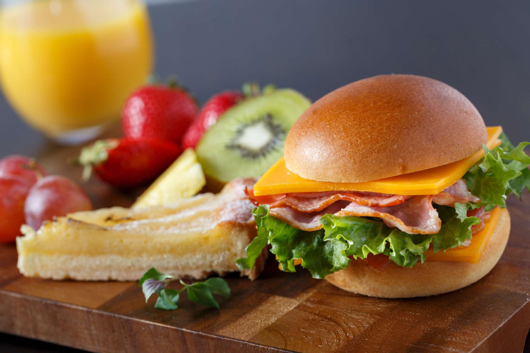 Food & Drinks 20