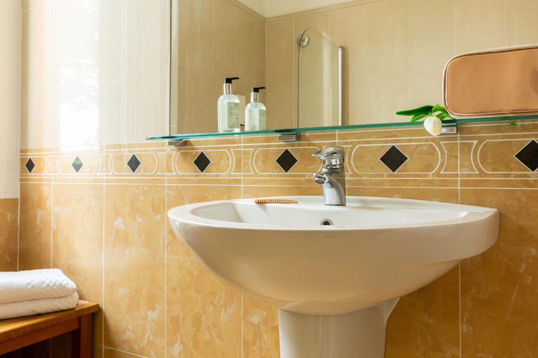 Bathroom 3, Hotel Venezia 2000, Venezia