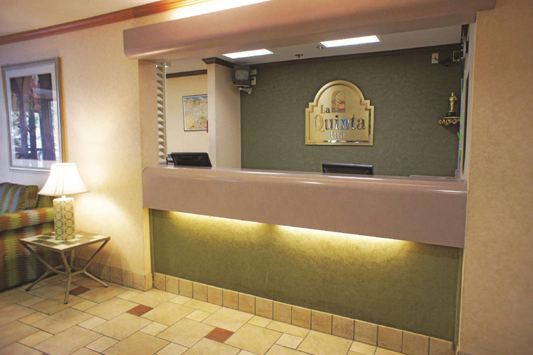 Public Area 2, La Quinta Inn & Suites by Wyndham El Paso West Bartlett, El Paso