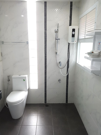 Bathroom 3, Napas Residence, Hat Yai