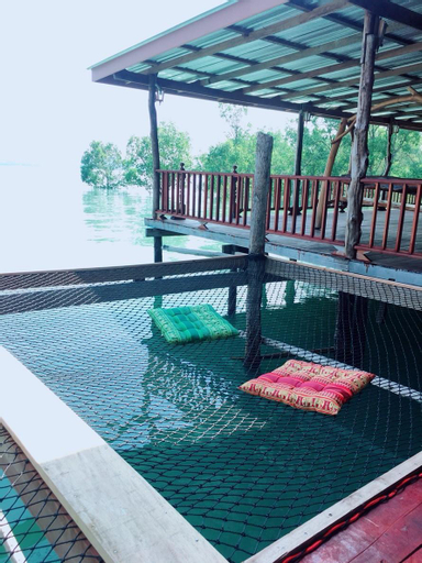 Deluxe Room Sea View & Balcony, Ko Lanta