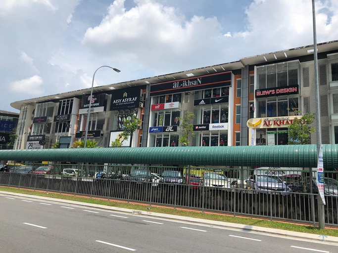 Exterior & Views 2, Buff Evo Soho Bangi Sentral with NETFLIX & WiFi, Hulu Langat