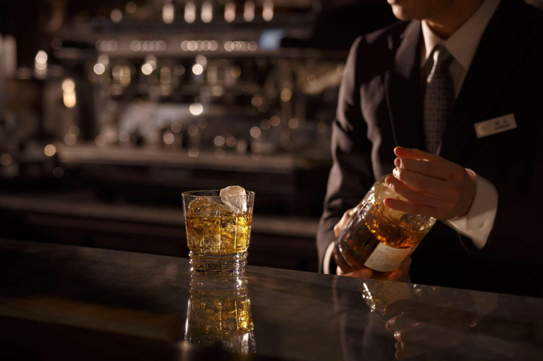 Food & Drinks 17