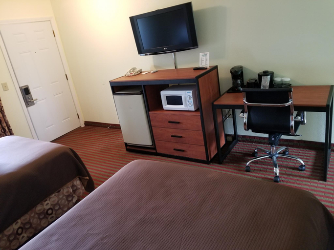 Bedroom 3, All Seasons Inn & Suites - Bourne, Barnstable