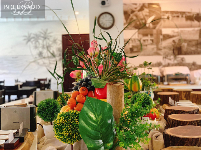 Food & Drinks 5, Boulevard Hotel Phu Quoc, Phú Quốc