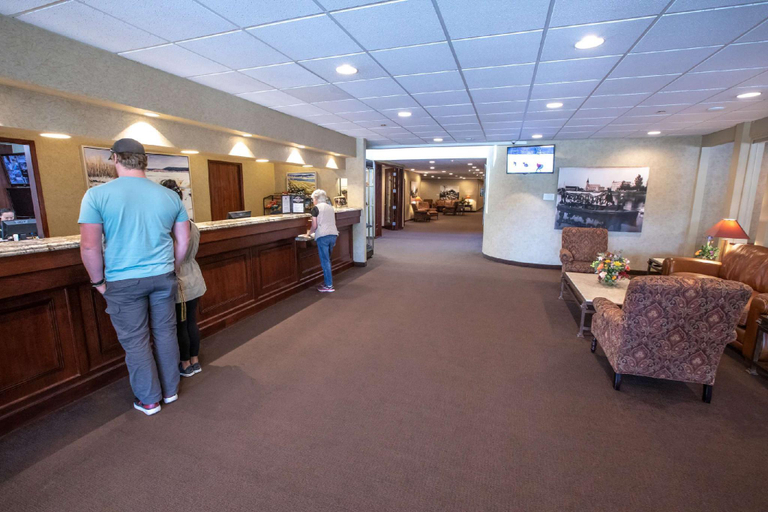 Public Area 2, Wedgewood Resort, Fairbanks North Star