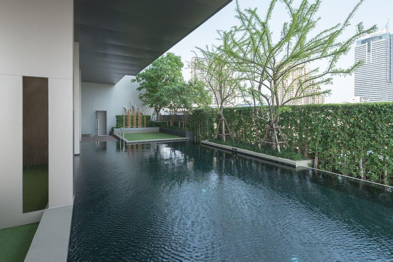 Sport & Beauty, Luxury 1bedroom Step to BTS Wongwienyai, Khlong San