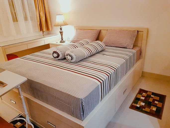 Bedroom 3, Modern Apartment with Big Pool & Jacuzzis, East Jakarta