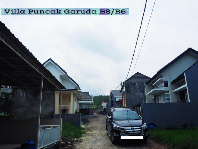 Public Area, Villa Puncak Garuda B6, Malang