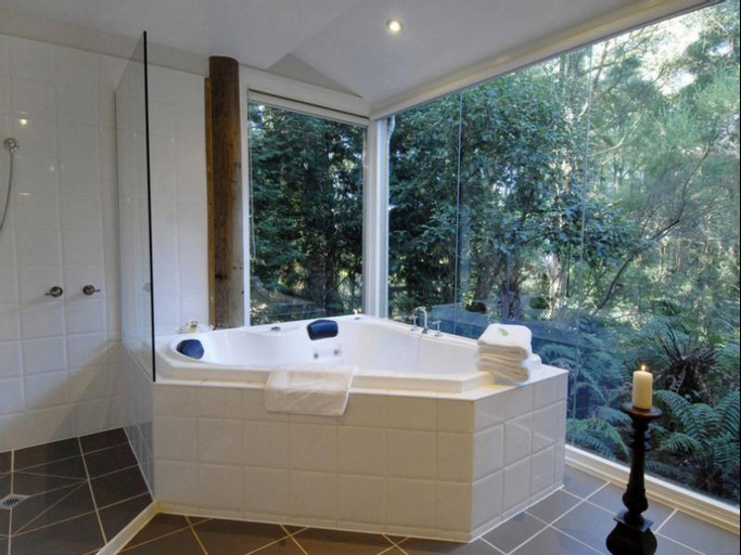 Bedroom 3, Arnica Views Summit Retreat, Yarra Ranges - Dandenongs