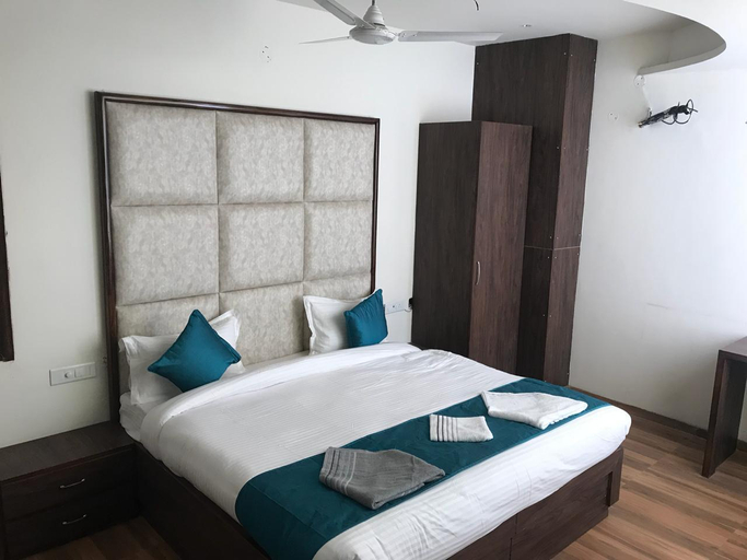 Bedroom 2, Hotel JP Vista, Panchkula