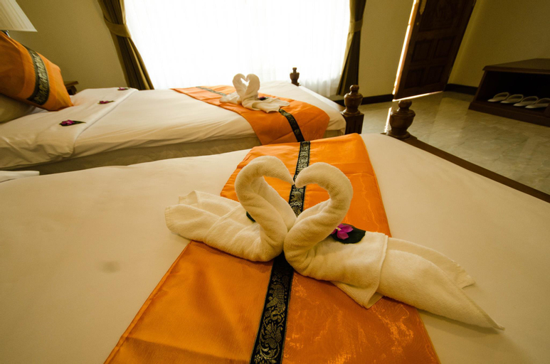 Bedroom 4, Nok Resort & Hotel, San Sai