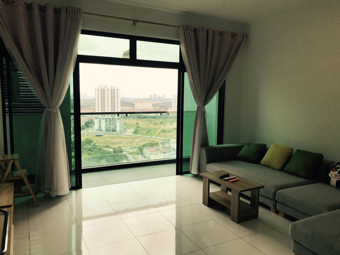 Others 4, WeWe Holiday House Sky Loft Bukit Indah, Johor Bahru