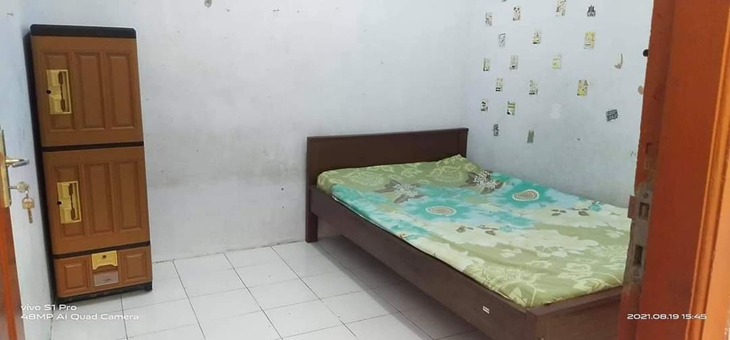 Bedroom, Yellow Kost, Jombang