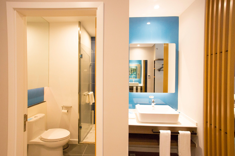 Bathroom 20