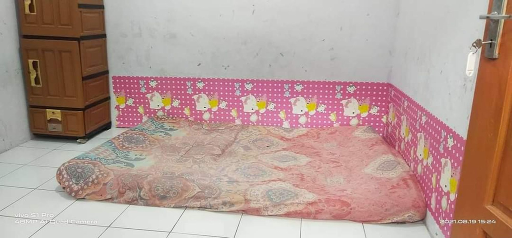 Bathroom 2, Yellow Kost, Jombang