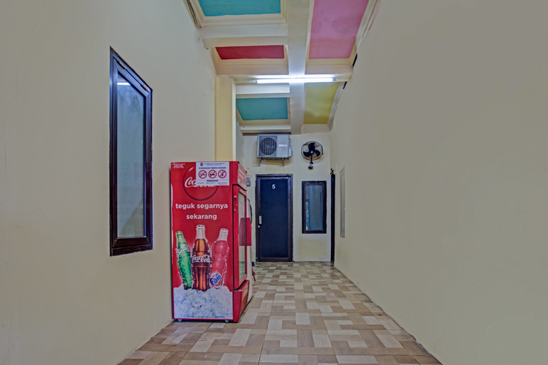 Public Area 3, OYO 3883 The Red, Bogor