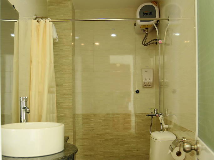 Bathroom 5, Ly Ky Hotel, Qui Nhơn