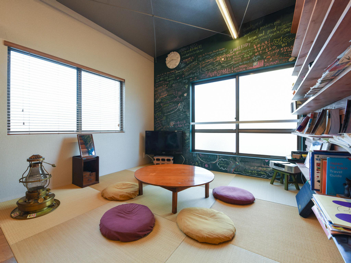 Bedroom 4, Guest House Grape House Koenji - Female Only , Nakano City