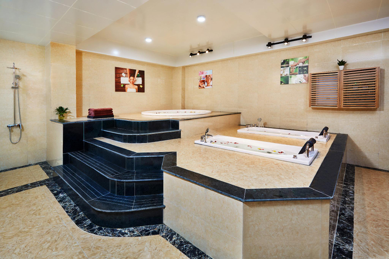 Bathroom 5, Marissa Hotel & Spa Hai Tien, Hoằng Hóa