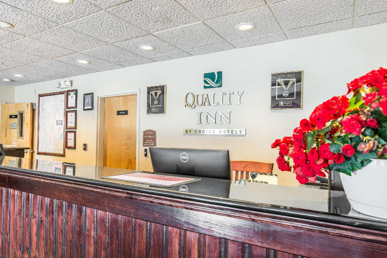 Public Area 2, Quality Inn Shelburne - Burlington, Chittenden