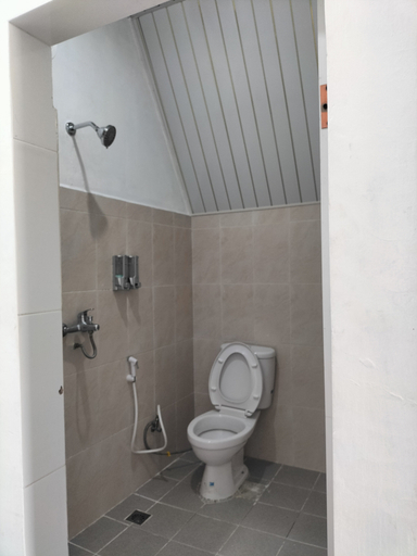Bathroom, Villa Tuan Nagani Paradise, Humbang Hasundutan
