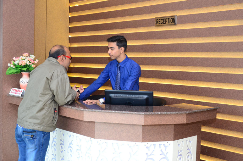 Others 5, Sapphire Plaza, Khordha