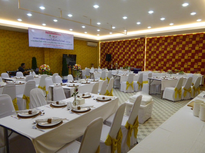 Food & Drinks 5, The Orchid Beach Resort at VIP Resort, Muang Rayong
