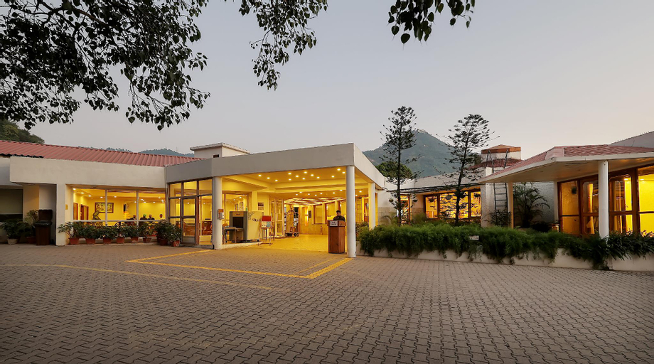 Timber Trail Base Resort - At the Foothills of Adventure, Solan
