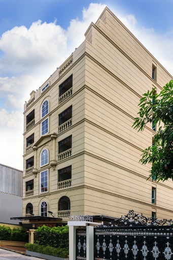 Others 5, The LA49 Hotel, Wattana