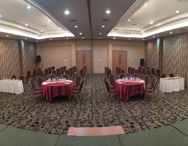 Business Facilities 25