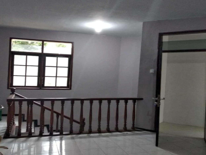 Others, Villa Segi Delapan Tretes Trawas, Pasuruan