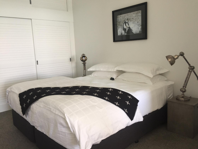 Bedroom 2, Auckland Waterfront Serviced Apartments, Waitakere
