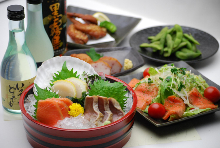 Food & Drinks 23