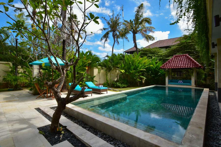 Sport & Beauty 4, Stunning 3 BR Pool Villa at Seminyak #Z107, Badung