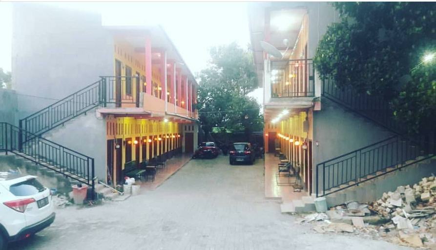 Kost Hotel Pekalongan Syariah (AC, TV, Kamar Mandi Dalam, Pemanas Air), Pekalongan