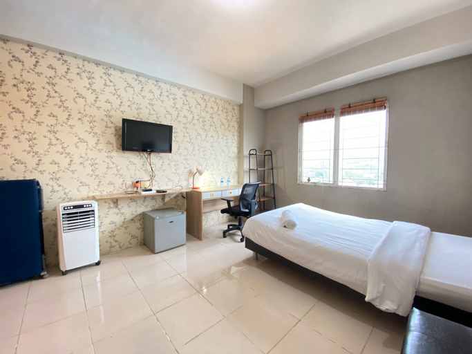 Bedroom 5, Simply Executive Studio at Pinewood Apartment By Travelio, Sumedang